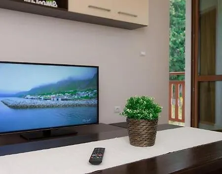 Dimani-апартхотел форест нук