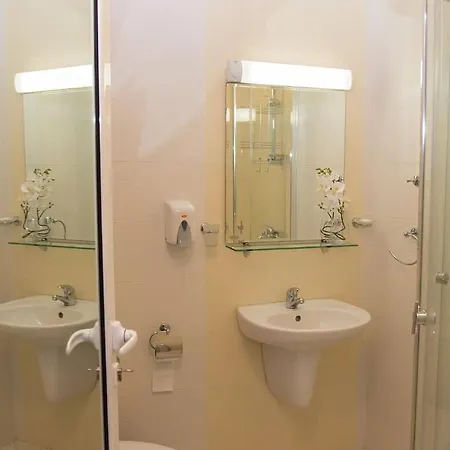 Dimani-апартхотел форест нук